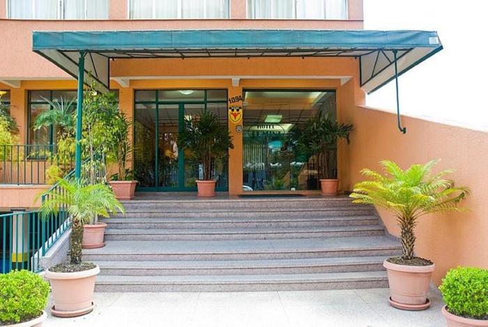 Vicz Hotel Curitiba Buitenkant foto