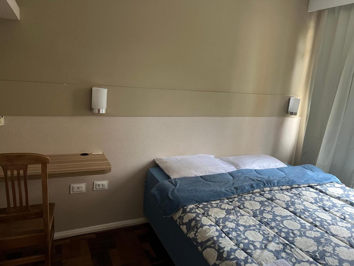 Vicz Hotel Curitiba Buitenkant foto